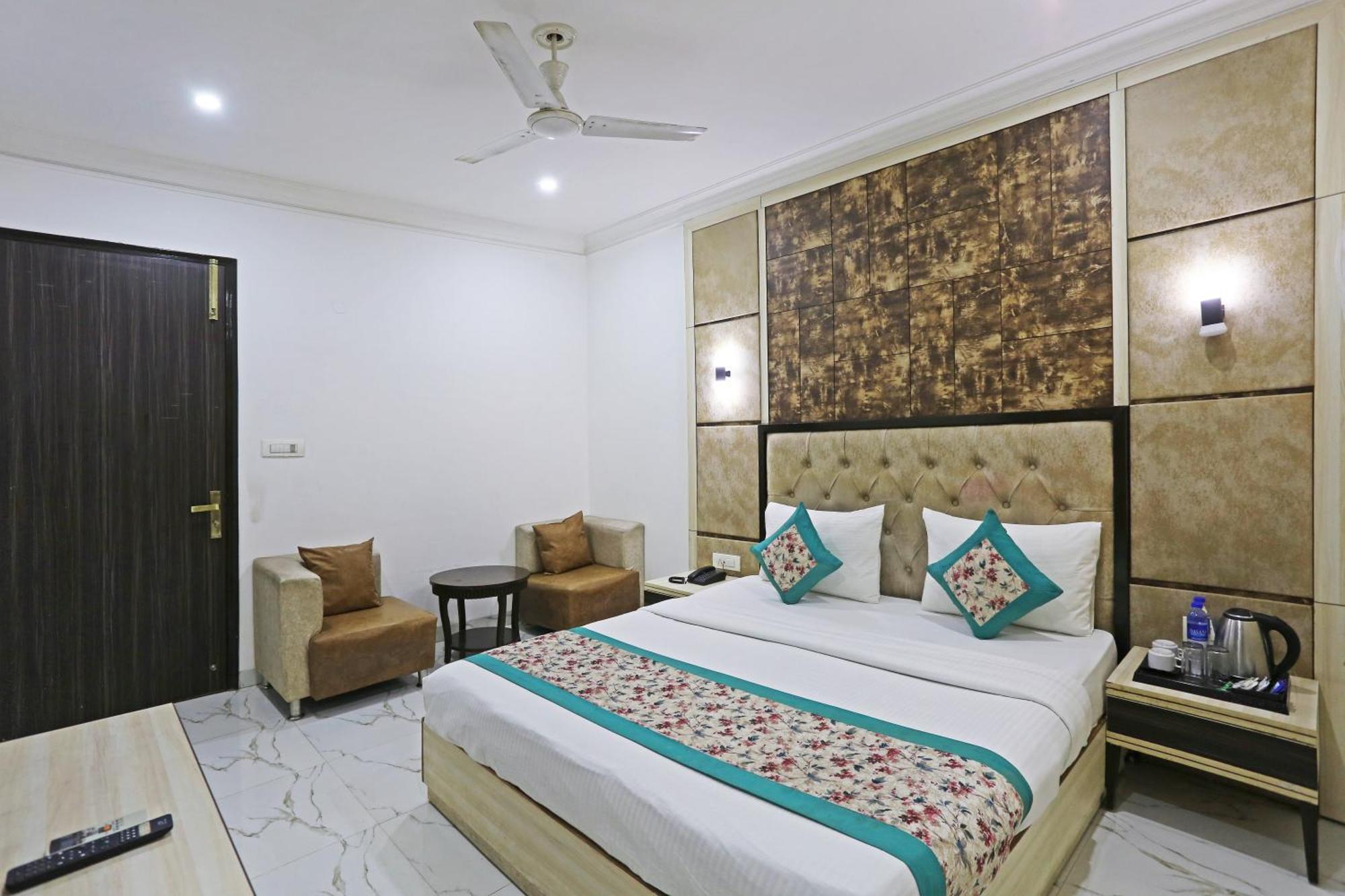 Hotel Almora Sky Near By Delhi International Airport With - Free Airport Pickup And Drop Neu-Delhi Exterior foto